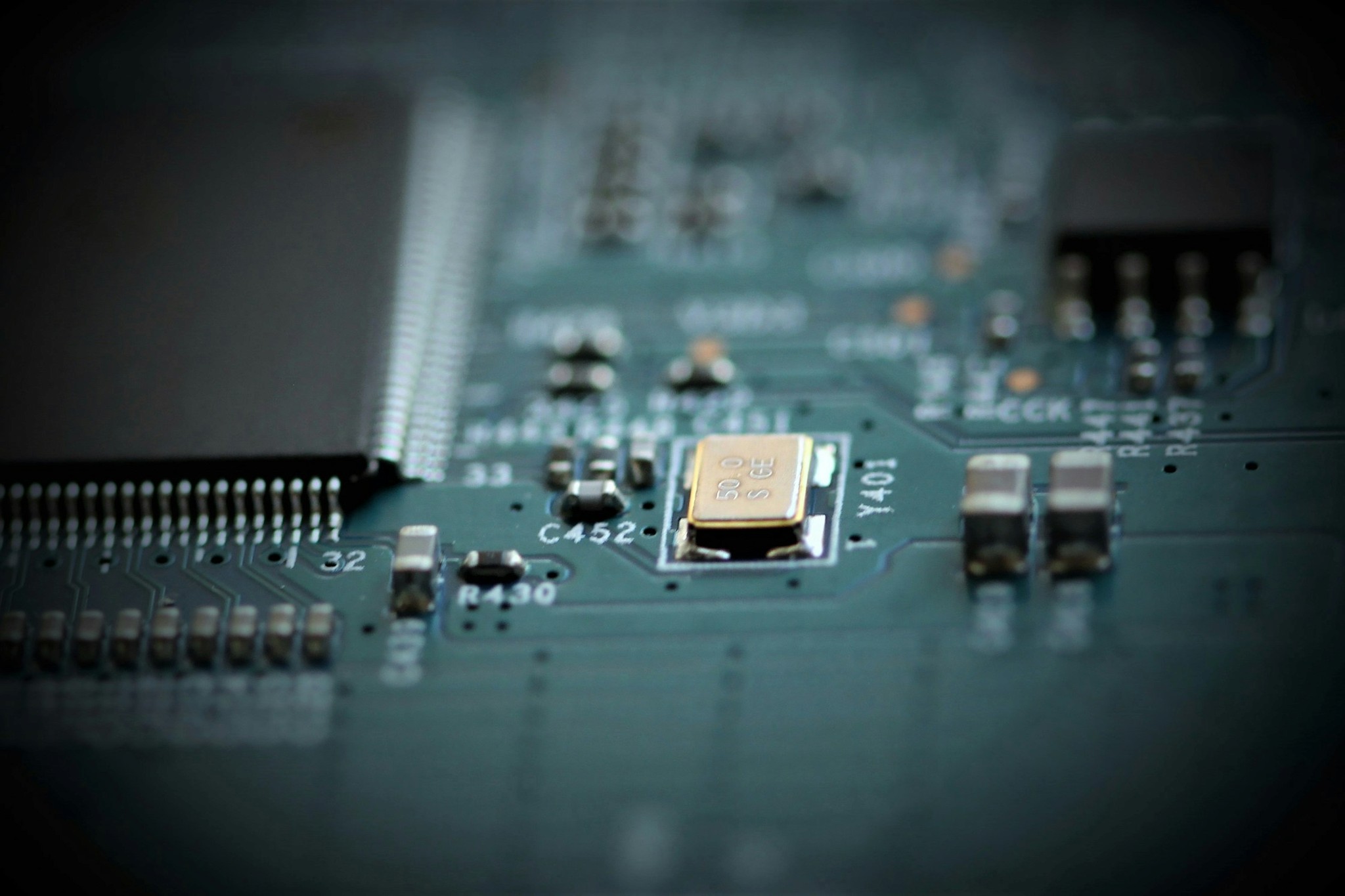 Circuit board with many small components